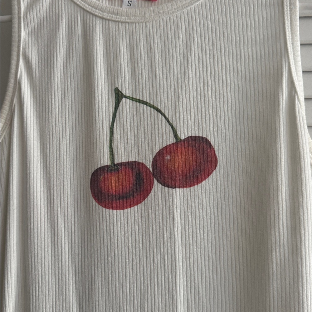 Lisa Says Gah White Cherry Tank Top - Picture 3 of 3